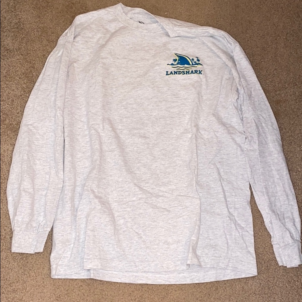 Land shark shirt | size L